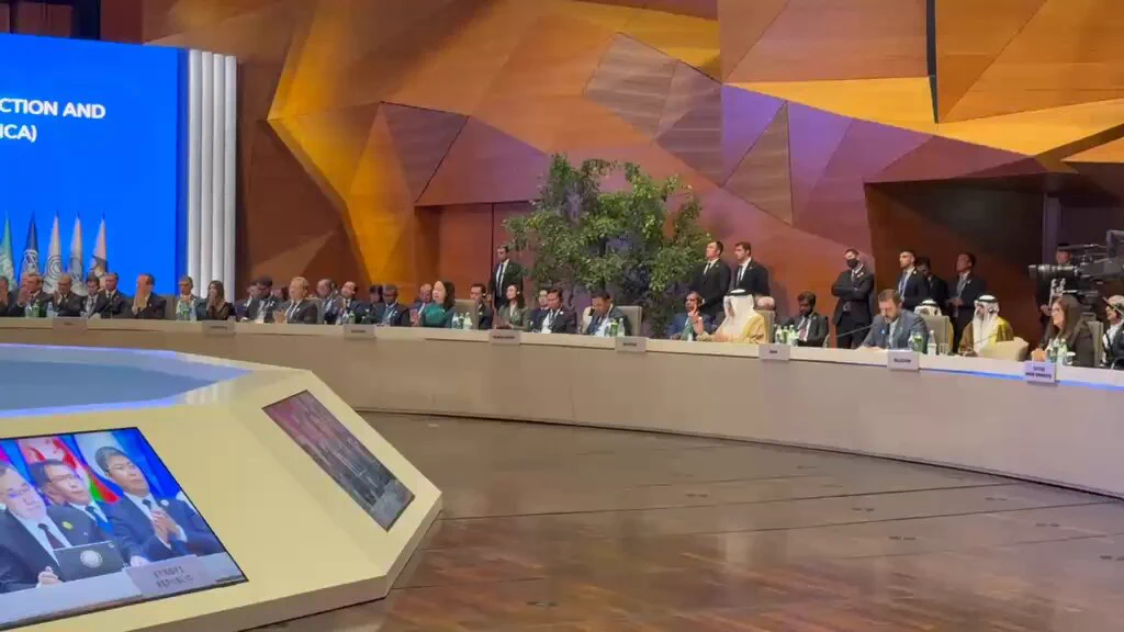 غير عادي .. مغادرة ممثلي بعض الدول قمة سيكا cica أثناء القاء رئيس اسرائيل كلمته